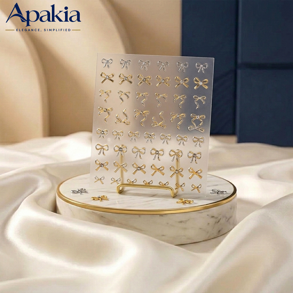بريق الفيونكات الفاخرة | Luxe Metal Bows Collection