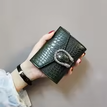 محفظة "كلاسيك" الجلدية المدمجة | Compact Leather Wallet