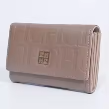 محفظة "CH إمبوسيد" المدمجة | CH Embossed Minimalist Wallet (2026 Collection)