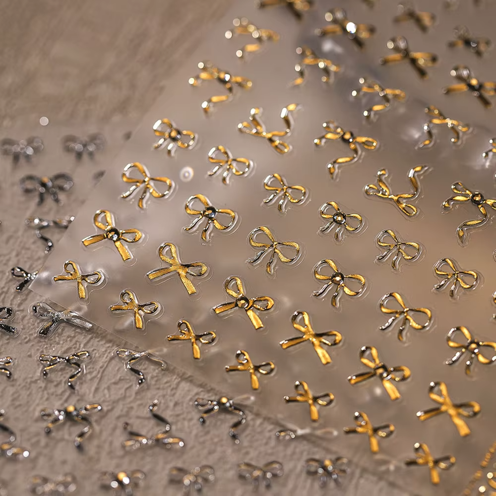 بريق الفيونكات الفاخرة | Luxe Metal Bows Collection